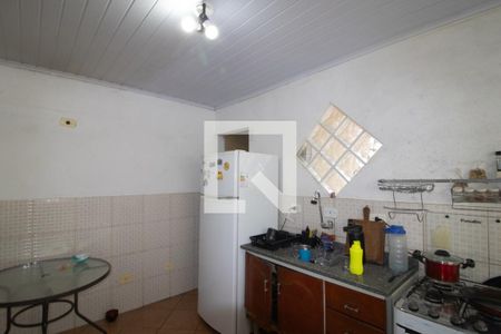 Sala e Cozinha  de casa para alugar com 2 quartos, 80m² em Parque Edu Chaves, São Paulo