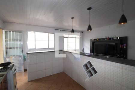 Sala e Cozinha  de casa para alugar com 2 quartos, 80m² em Parque Edu Chaves, São Paulo