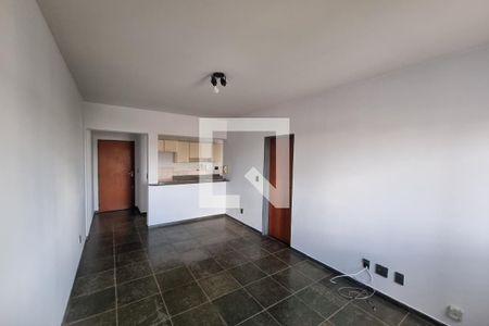 Sala de apartamento para alugar com 1 quarto, 39m² em Centro, Ribeirão Preto