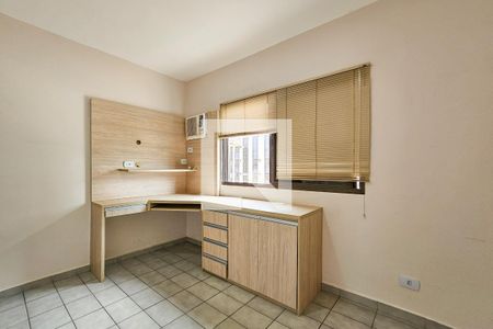 Apartamento para alugar com 127m², 3 quartos e 1 vaga Apartamento para alugar com 127m², 3 quartos e 1 vagaQuarto 1