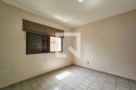 Suíte de apartamento para alugar com 4 quartos, 127m² em Balneario Guarujá, Guarujá