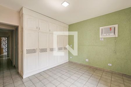 Suíte de apartamento para alugar com 4 quartos, 127m² em Balneario Guarujá, Guarujá