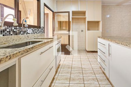 Apartamento para alugar com 127m², 3 quartos e 1 vaga Apartamento para alugar com 127m², 3 quartos e 1 vagaCozinha