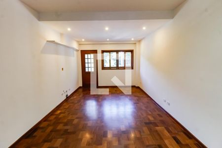 Sala 1 de casa para alugar com 2 quartos, 180m² em Vila Suzana, São Paulo