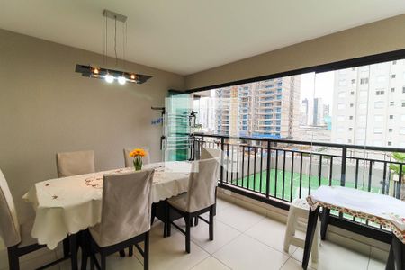 Varanda Sala de apartamento à venda com 3 quartos, 122m² em Brás, São Paulo