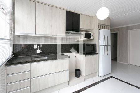 Cozinha de apartamento à venda com 2 quartos, 108m² em São Geraldo, Porto Alegre