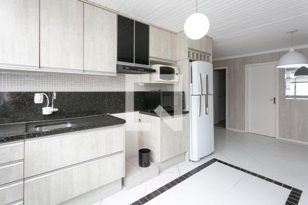 Cozinha de apartamento à venda com 2 quartos, 108m² em São Geraldo, Porto Alegre