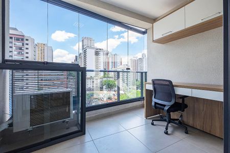 Studio - Varanda de kitnet/studio para alugar com 1 quarto, 26m² em Cerqueira César, São Paulo