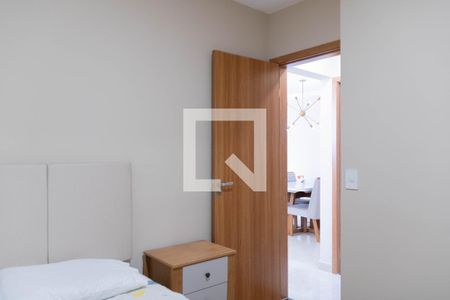 Quarto 1 de apartamento para alugar com 2 quartos, 63m² em Estoril, Belo Horizonte