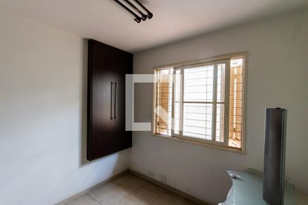 Quarto 2 de casa para alugar com 3 quartos, 250m² em Campestre, Santo André