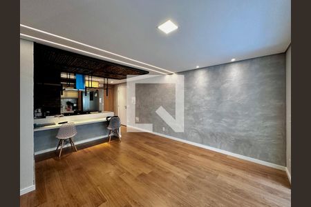 Sala de apartamento à venda com 2 quartos, 83m² em Santo Amaro, São Paulo