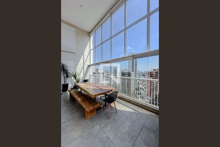 Varanda da Sala de apartamento à venda com 4 quartos, 240m² em Jardim Vila Mariana, São Paulo