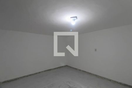 Quarto de casa para alugar com 1 quarto, 45m² em Jardim Guairaca, São Paulo