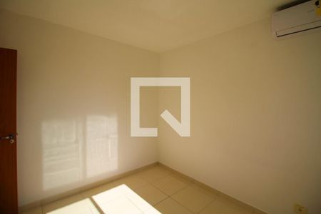 Quarto 1 de apartamento para alugar com 2 quartos, 50m² em Passo das Pedras, Gravataí