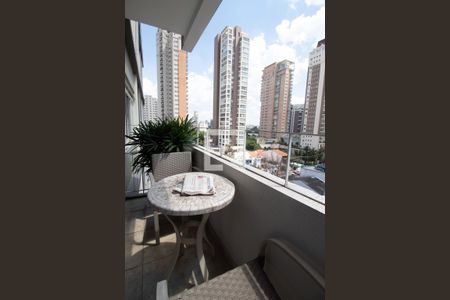 Varanda de apartamento à venda com 3 quartos, 127m² em Vila Mariana, São Paulo