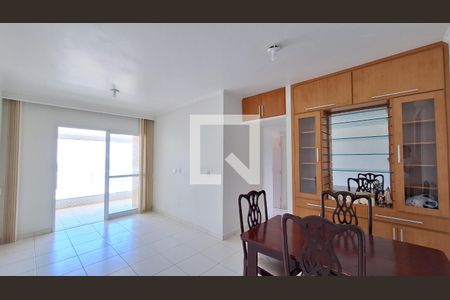 Sala de apartamento para alugar com 2 quartos, 70m² em Nova Mirim, Praia Grande