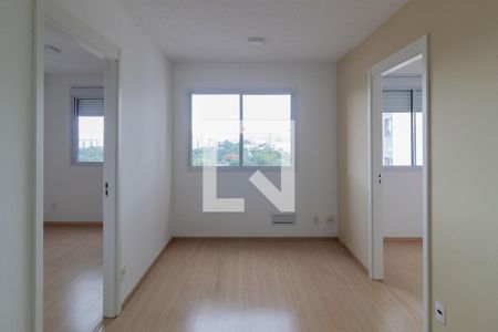 Sala de apartamento para alugar com 2 quartos, 34m² em Santo Amaro, São Paulo