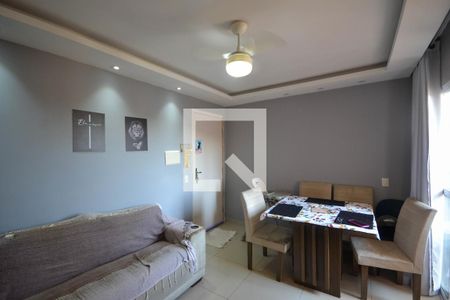 Sala de apartamento para alugar com 2 quartos, 45m² em Bom Pastor, Belford Roxo