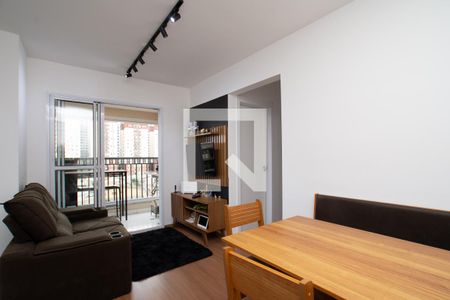 Sala de apartamento para alugar com 2 quartos, 46m² em Jardim Flor da Montanha, Guarulhos