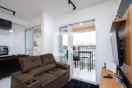 Sala de apartamento para alugar com 2 quartos, 46m² em Jardim Flor da Montanha, Guarulhos