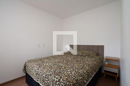 Quarto 1 de apartamento para alugar com 2 quartos, 46m² em Jardim Flor da Montanha, Guarulhos