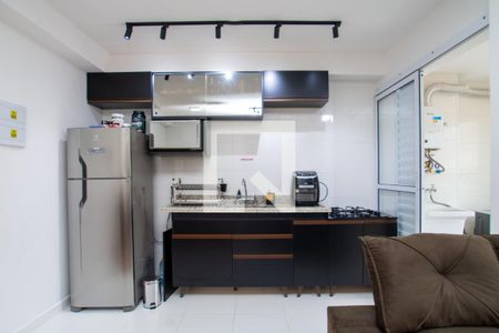 Cozinha de apartamento para alugar com 2 quartos, 46m² em Jardim Flor da Montanha, Guarulhos