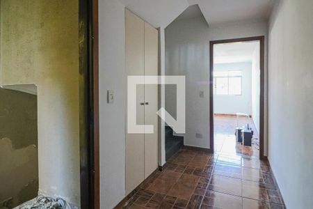 Corredor de casa para alugar com 2 quartos, 125m² em Vila Antonio, São Paulo