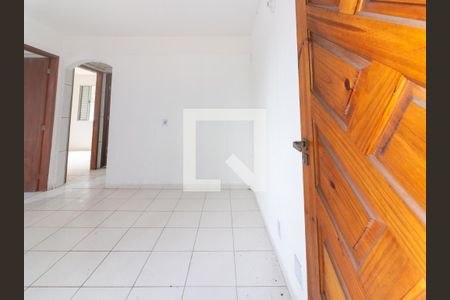 Sala de apartamento para alugar com 2 quartos, 42m² em Parque Pirajussara, Embu das Artes