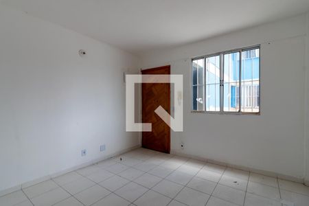 Sala de apartamento para alugar com 2 quartos, 42m² em Parque Pirajussara, Embu das Artes