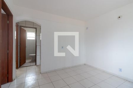 Sala de apartamento para alugar com 2 quartos, 42m² em Parque Pirajussara, Embu das Artes