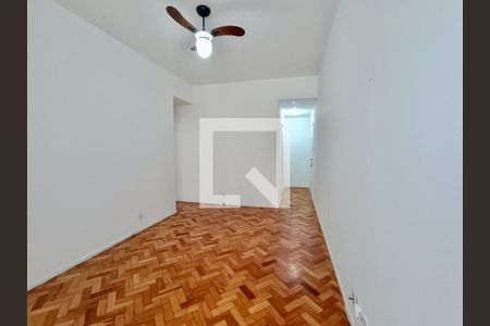 Sala de apartamento à venda com 2 quartos, 68m² em Copacabana, Rio de Janeiro