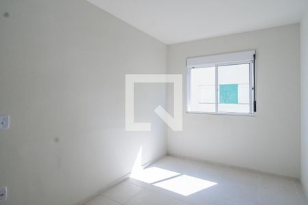 Quarto 1 de apartamento para alugar com 2 quartos, 45m² em Ponta Grossa, Porto Alegre