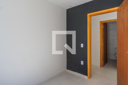 Quarto 2 de apartamento para alugar com 2 quartos, 45m² em Ponta Grossa, Porto Alegre