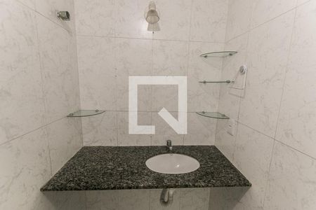 Banheiro do Quarto 1 de apartamento para alugar com 3 quartos, 139m² em Armação, Salvador