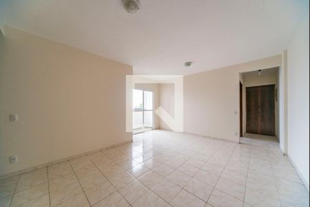 Sala de apartamento para alugar com 3 quartos, 90m² em Pinheirinho, Santo André