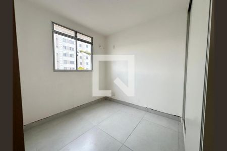 Apartamento à venda com 2 quartos, 50m² em Castelo, Belo Horizonte