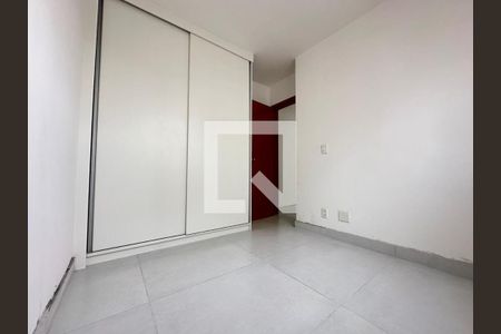 Apartamento à venda com 2 quartos, 50m² em Castelo, Belo Horizonte