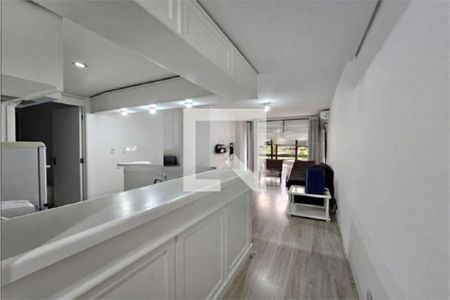 Apartamento à venda com 2 quartos, 72m² em Cerqueira César, São Paulo