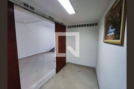 Casa à venda com 3 quartos, 140m² em Jardim Ester, São Paulo