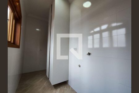 Casa à venda com 3 quartos, 140m² em Jardim Ester, São Paulo