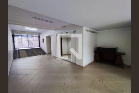 Casa à venda com 3 quartos, 140m² em Jardim Ester, São Paulo