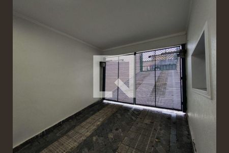 Casa à venda com 3 quartos, 140m² em Jardim Ester, São Paulo