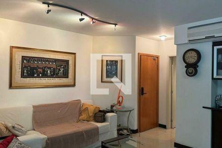 Apartamento à venda com 3 quartos, 137m² em Moema, São Paulo