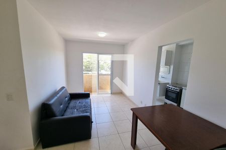 Sala de apartamento para alugar com 2 quartos, 52m² em Campos Elísios, Ribeirão Preto