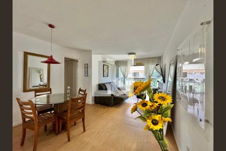 Sala de apartamento para alugar com 2 quartos, 150m² em Recreio dos Bandeirantes, Rio de Janeiro