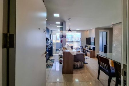 Entrada de apartamento à venda com 2 quartos, 49m² em Cambuci, São Paulo