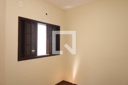 Quarto 1 de casa para alugar com 3 quartos, 77m² em Jardim Nossa Senhora do Carmo, São Paulo