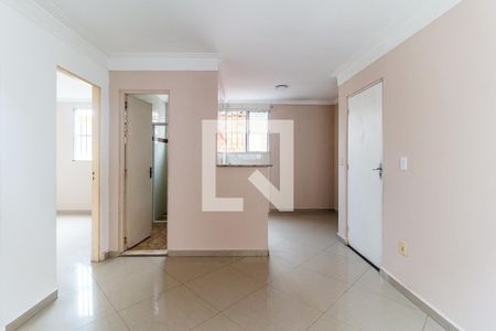 Sala de apartamento para alugar com 3 quartos, 110m² em Jardim Itamarati, Poá