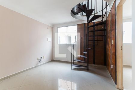 Sala de apartamento para alugar com 3 quartos, 110m² em Jardim Itamarati, Poá