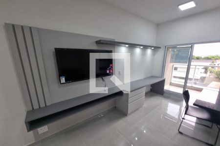 Sala - Dormitório de kitnet/studio para alugar com 1 quarto, 38m² em Ribeirânia, Ribeirão Preto